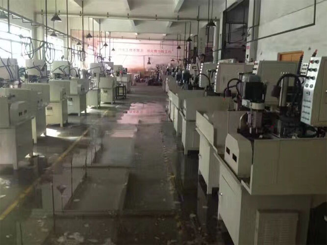 ��Ʒ܇(ch��)�g 