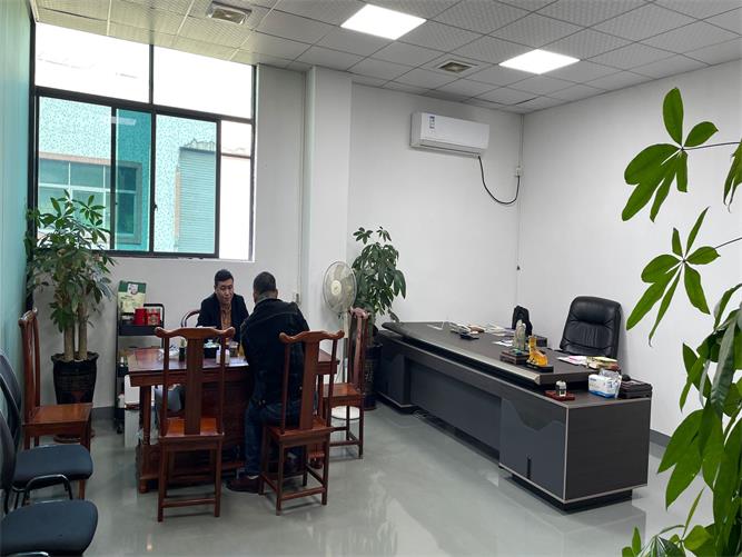 ����(j��ng)���k����